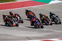 MotoGP, Aprilia: Tanto lavoro, ma il ritardo aumenta