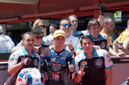 Moto3 Assen Mercato 2018: Aron Canet resta con Monlau Competition