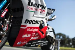 Superbike, serietà Ducati Barni: "Camier? Aspettiamo guarisca"