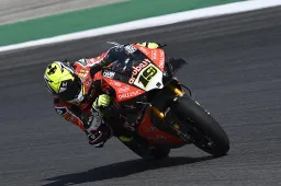 Superbike Portimao: Rivincita di Alvaro Bautista, gara 2 è sua