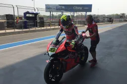 Superbike Thai Prove 1: Alvaro Bautista riparte alla carica
