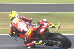 Superbike Magny Cours Prove 1: Alvaro Bautista cade al primo giro!