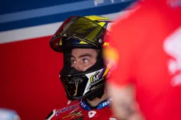 Superbike, L'appello di Alvaro Bautista "Honda per vincere devi spendere"