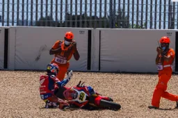 Superbike: Alvaro Bautista venerdi nero "Alla terza caduta ho perso fiducia"