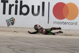 Motomondiale: 1.126 cadute nel 2017, i numeri di ieri e oggi