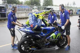 MotoGP Valentino Rossi sbaglia come a Misano 2015. Allora fu decisiva...