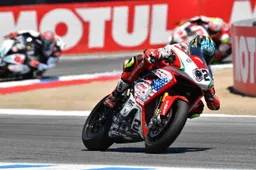 Superbike Laguna Seca: Leon Camier "Felice per me e per la MV Agusta"