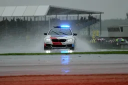 MotoGP Silverstone: Per dare il via aspetteranno fino alle 19:30!