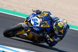 Supersport Jerez: Federico Caricasulo accorcia le distanze