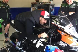 Superbike: Xavi Fores "La Kawasaki è molto sensibile"