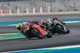 Superbike Thai: Alvaro Bautista vince anche allo sprint