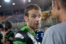 Superbike: Sfuma Sylvain Guintoli, Kawasaki Puccetti solo con Toprak