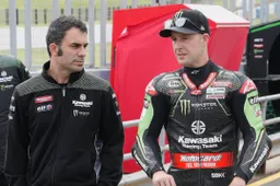 Superbike: "Kawasaki vuole tenersi Jonathan Rea, lui vuole restare"