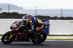 Supersport: Problemi di gomme, gara con il flag-to-flag?