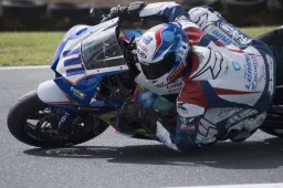 Supersport Thailandia Svetta Kyle Smith Ma gli italiani dove sono?