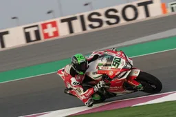 Superbike Qatar, Prove 3: Eugene Laverty zittisce Jonathan Rea