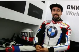 Superbike: Eugene Laverty incredulo, c'è la BMW ma manca il team!