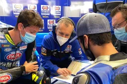 Superbike, Andrew Pitt assicura "Andrea Locatelli andrà forte"