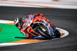 MotoGP Test Valencia: Jorge Lorenzo "Ho cambiato stile di guida, bene così"