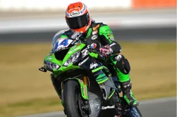 Supersport: Lucas Mahias torna in pista, senza un dito