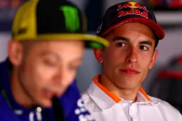 Marc Marquez, prendi esempio da Lewis Hamilton
