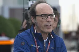 MotoGP: Paura al Giglio affonda lo yacht, in salvo Guido Meda