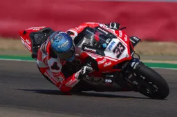 Superbike, Alvaro Bautista "Il peso di Marco Melandri era perfetto per la Ducati"