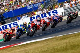 Che bella la MotoGP, sembra la Superbike dei tempi d'oro