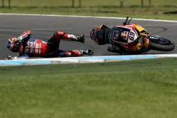 Superbike Phillip Island Nicky Hayden rotto? Thailandia a rischio