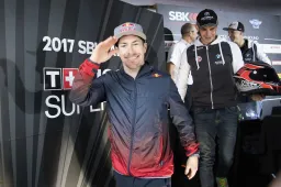 Nicky Hayden oggi vola a casa