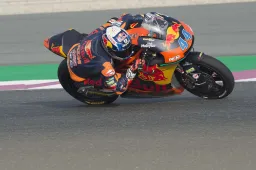 Moto2 Argentina Oliveira fa godere KTM, Morbidelli gran secondo