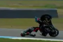 Moto2 Assen Che cadute: Pecco Bagnaia OK, Lorenzo Baldassarri "cosciente"