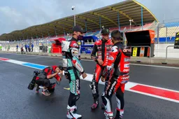 Superbike Assen:  Warm up ritardato per allagamento, poi Toprak