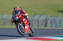 CIV Superbike Mugello: Michele Pirro cala il settebello