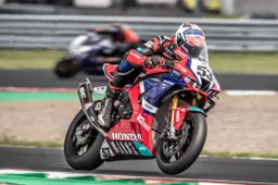 Superbike: "Io, pilota Honda, vi spiego cosa manca alla CBR-RR"
