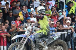 MXGP Indonesia Gara 1 a Shaun Simpson, Antonio Cairoli 4°