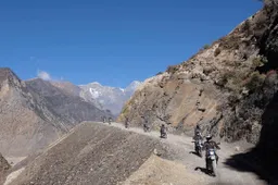 Rally for Rangers: "Doniamo moto per combattere il bracconaggio"