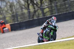 Superbike Assen FP3 Jonathan Rea, lo fermi chi può