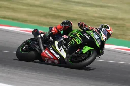 Superbike Misano: Alvaro Bautista sbaglia, Jonathan Rea non perdona