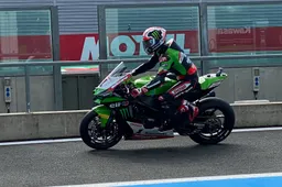 Superbike Magny Cours, Prove 1: Jonathan Rea indiavolato, basta un giro