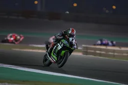 Superbike Qatar: Jonathan Rea ha scritto la storia, adesso...bendatelo!
