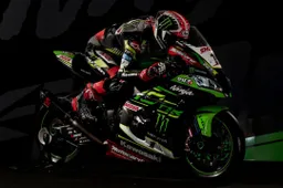 Jonathan Rea si può battere? Superbike, accendiamo i motori