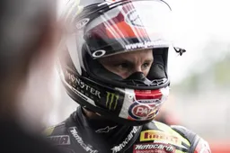 Superbike: Jonathan Rea, adesso è un'offensiva