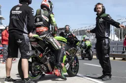 Superbike, Jonathan Rea: "C'era meno grip, ho perso la strada"