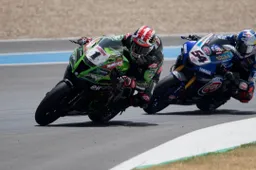 Superbike: Jonathan Rea troppe falle, così la rimonta è impossibile