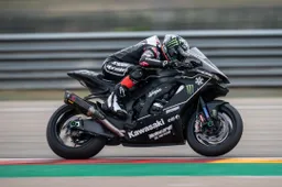 Superbike, Jonathan Rea è già da record con la nuova Kawasaki