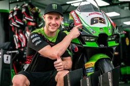 Superbike: Kawasaki torna al passato, nel 2022 riecco la "torque machine"