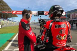 BSB Assen, Gara 1: Scott Redding domina, doppietta Ducati V4R