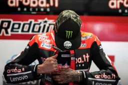 Superbike, Scott Redding ci ha messo il cuore ma per il Mondiale non basta