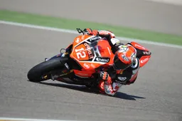 STK1000 Aragon Qualifica Rinaldi mette in riga Scheib e Faccani